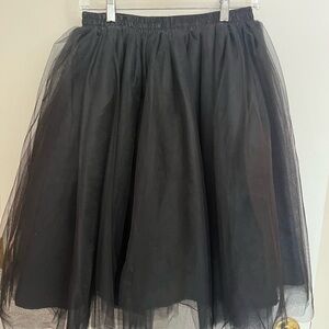 Chic Black Tulle A-Line Skirt Sz L 22-inch Long Tutu